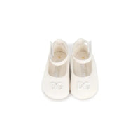 white pre-walker ballerinas in white