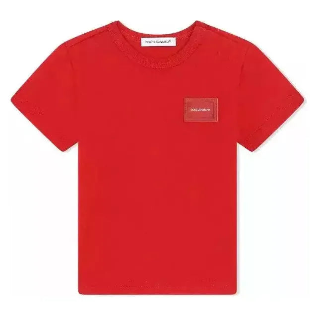 t-shirt in red