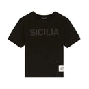 t-shirt in black in black