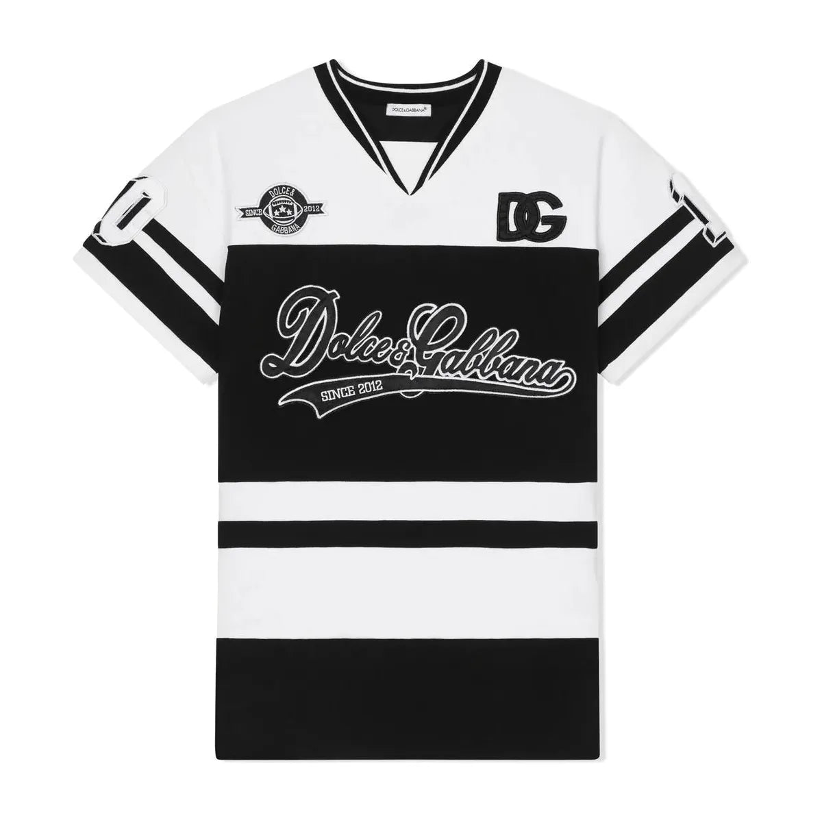 short sleeves dress in black