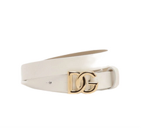 classic belt in milk