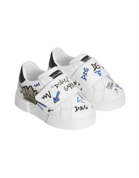low-top sneakers in white