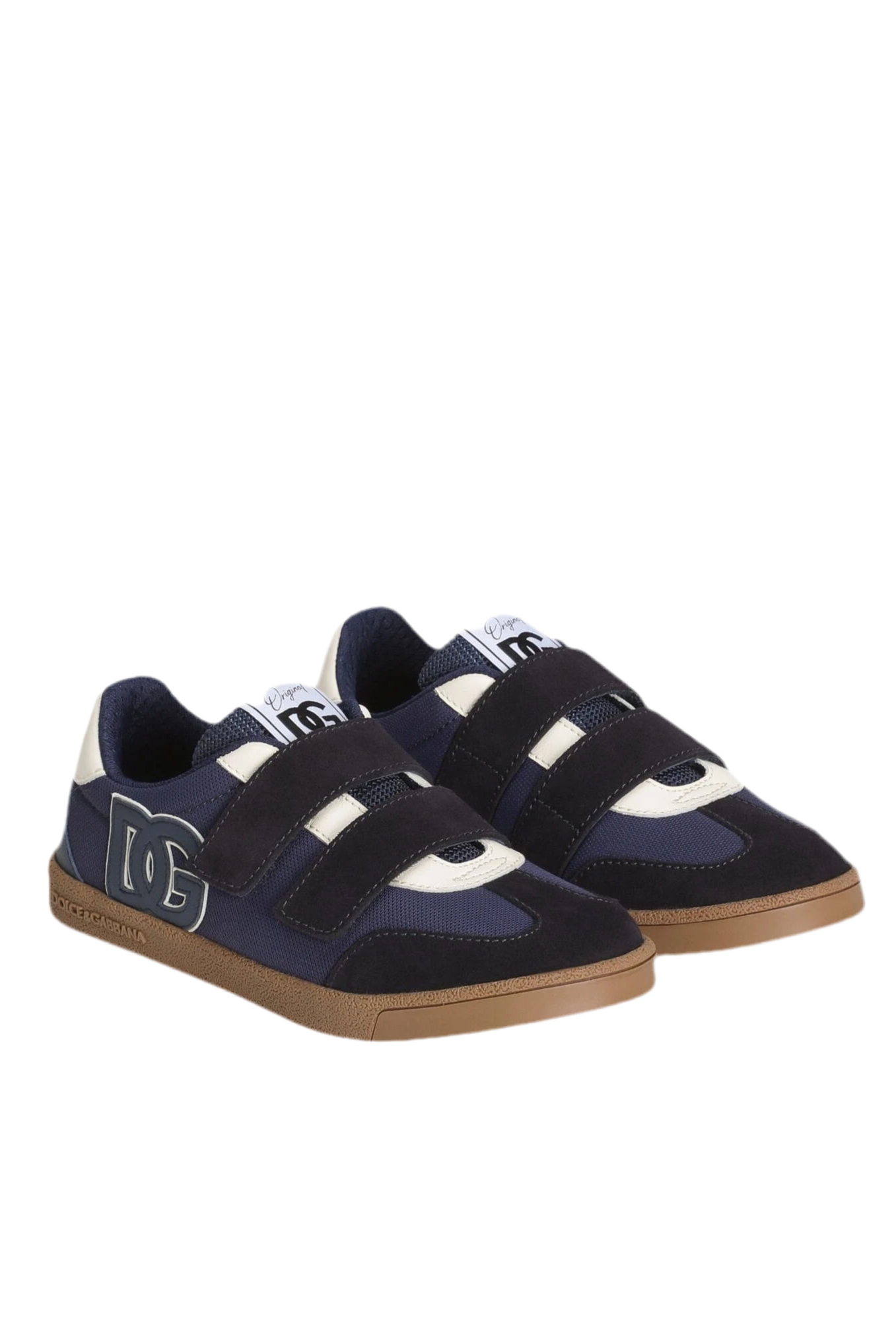low-top sneakers in navy
