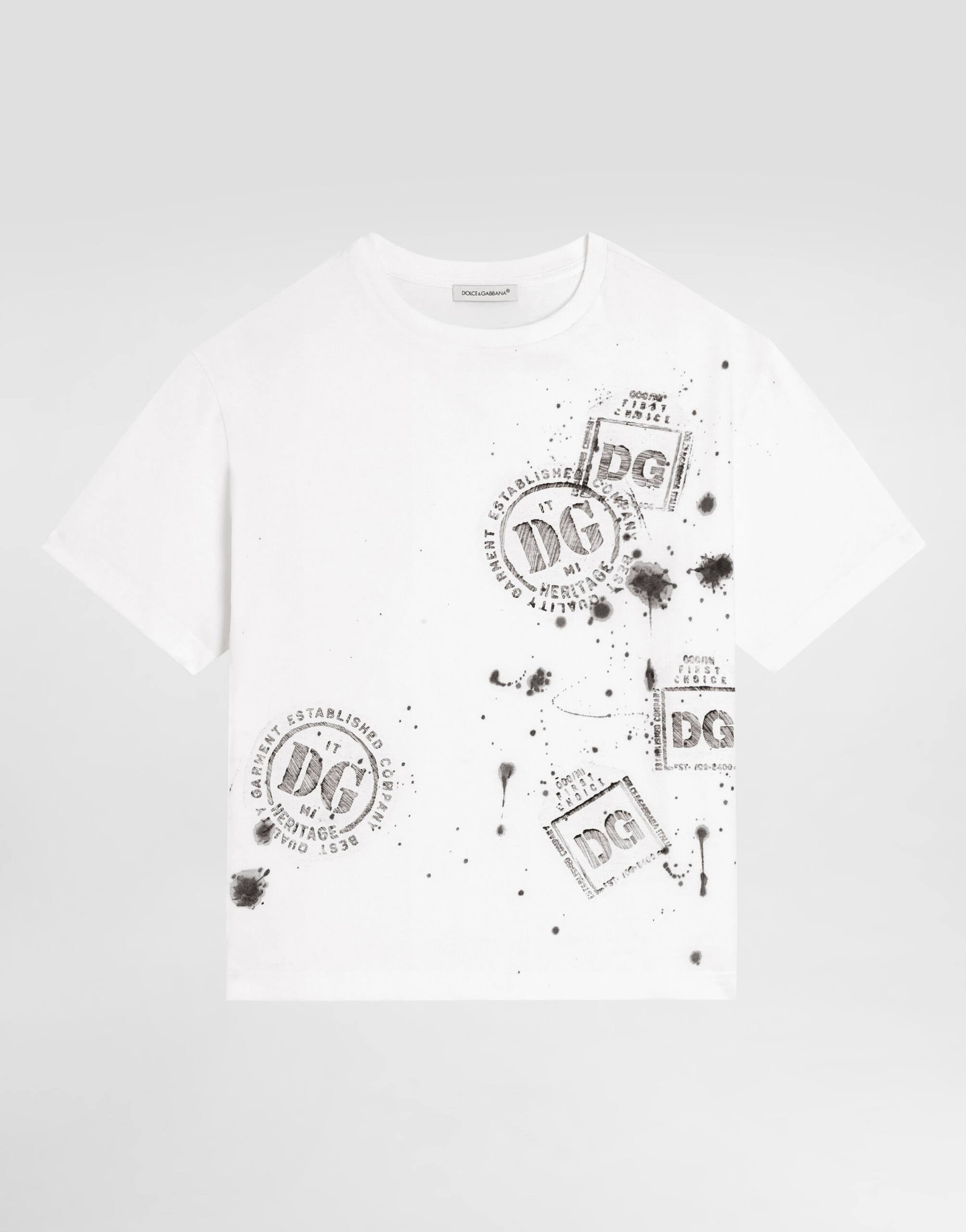 T-SHIRT IN WHITE