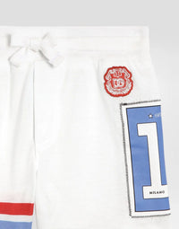 BERMUDAS IN WHITE WITH STRIPES AND PATCHES