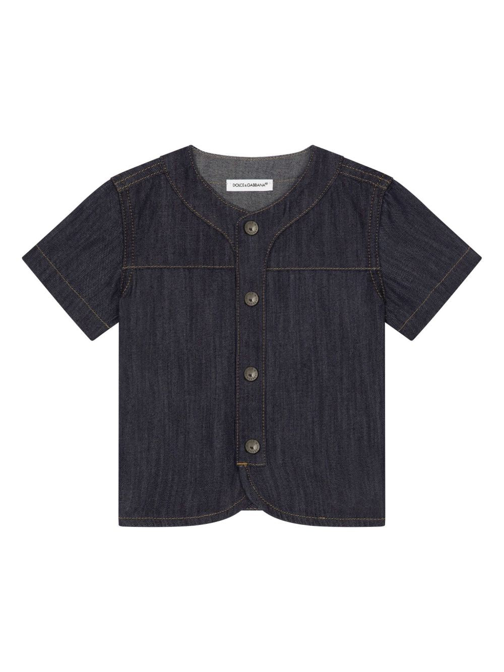 blue shirt
