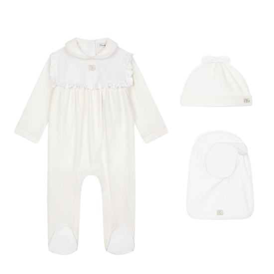 THREE PIECES BABY SET WITH RUFFLES