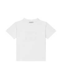 white t-shirt