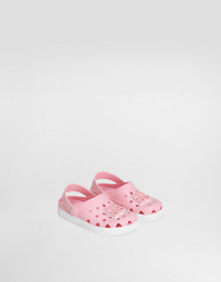 BEACHWEAR IN PINK