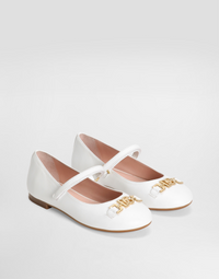 BALLERINAS IN WHITE