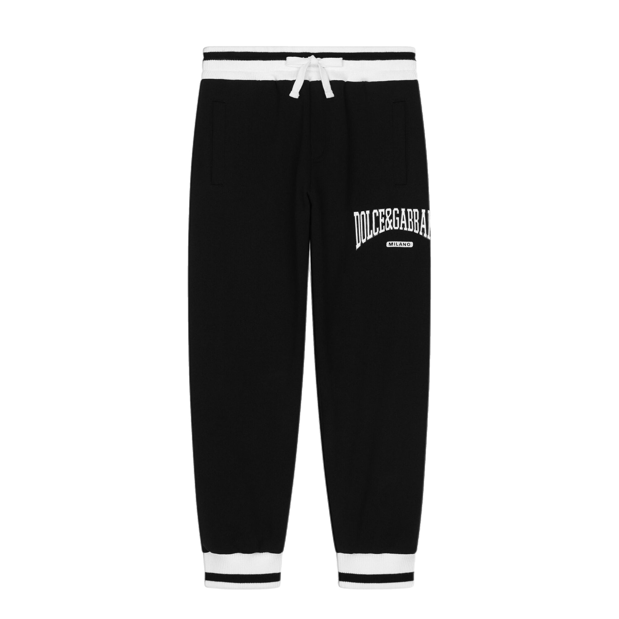 pants in black