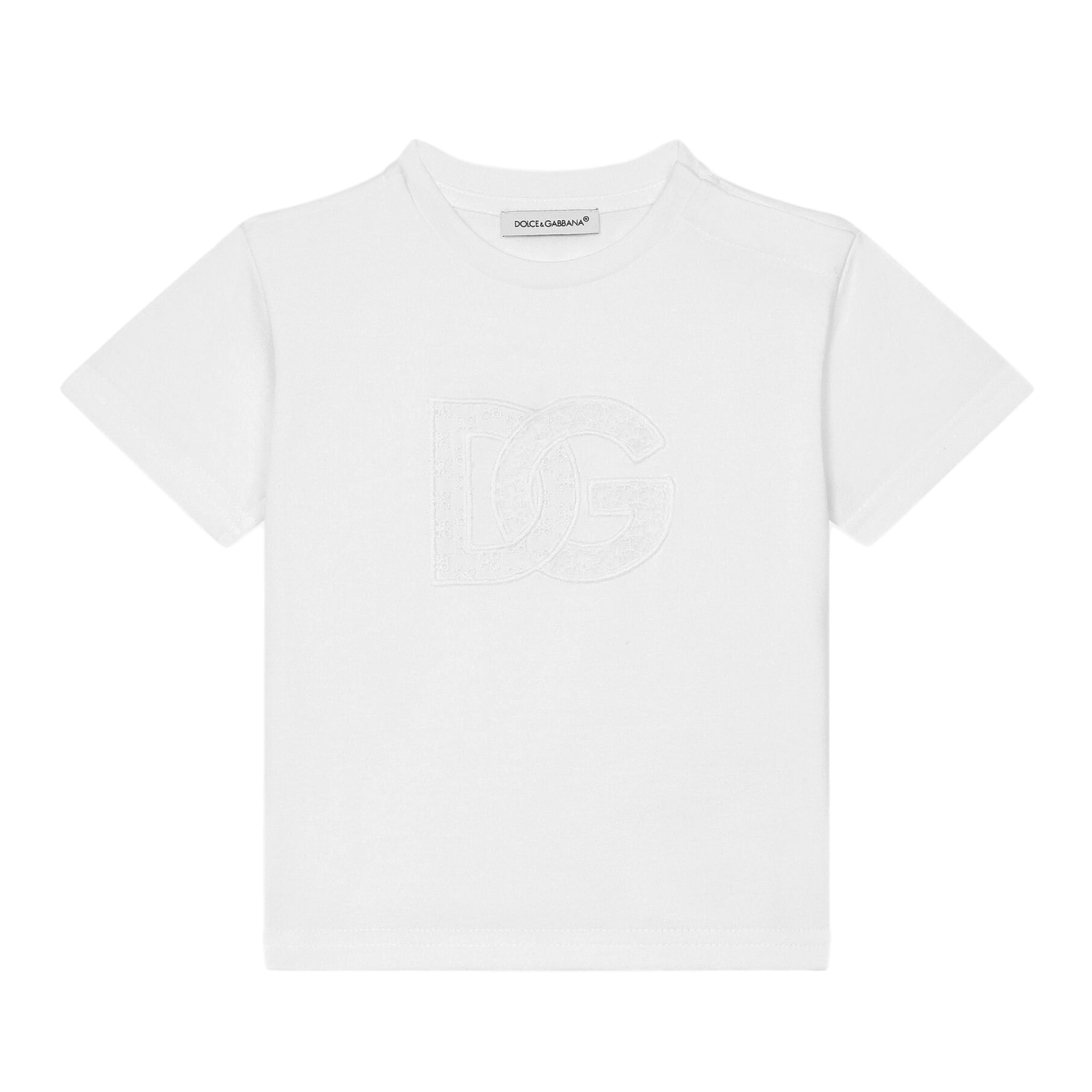 white t-shirt