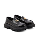 loafers in black