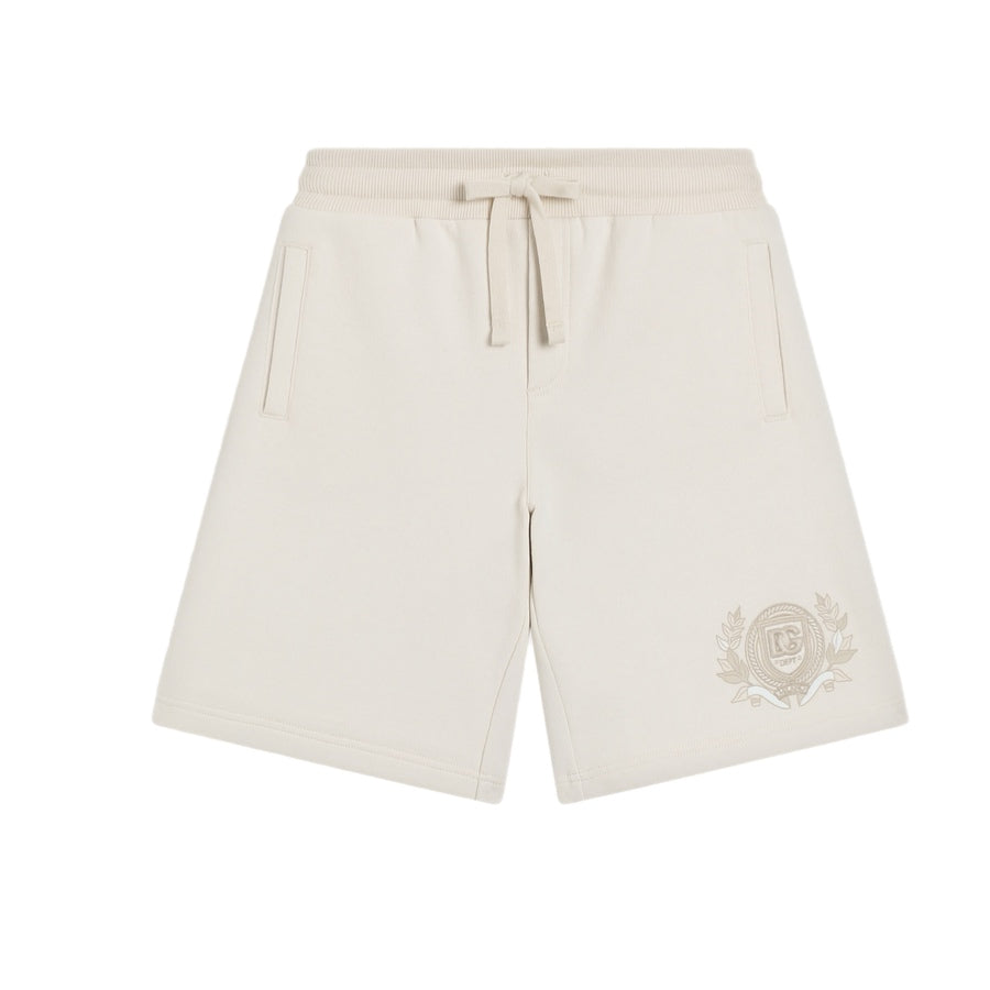 BERMUDAS IN WHITE