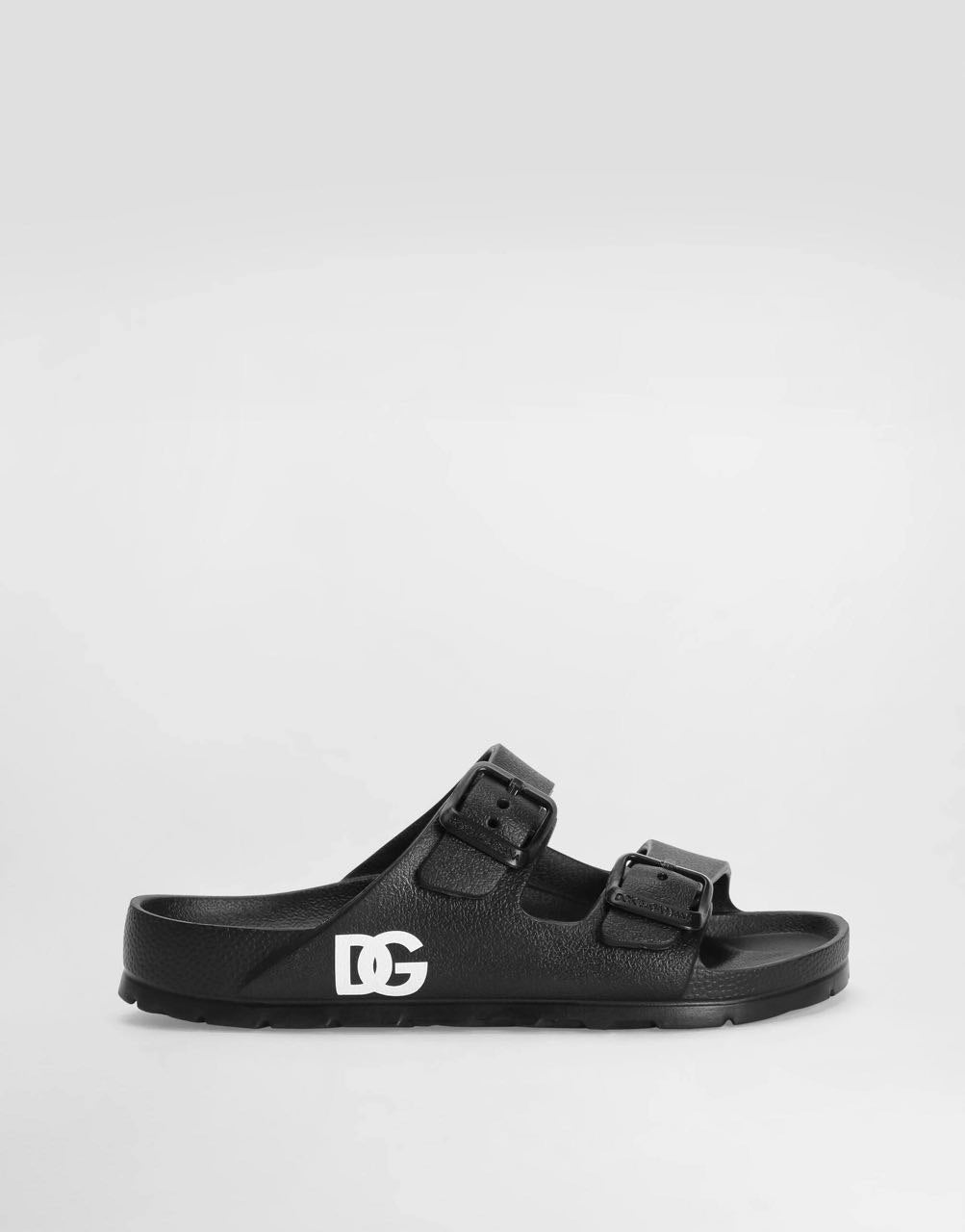 SLIDES IN BLACK