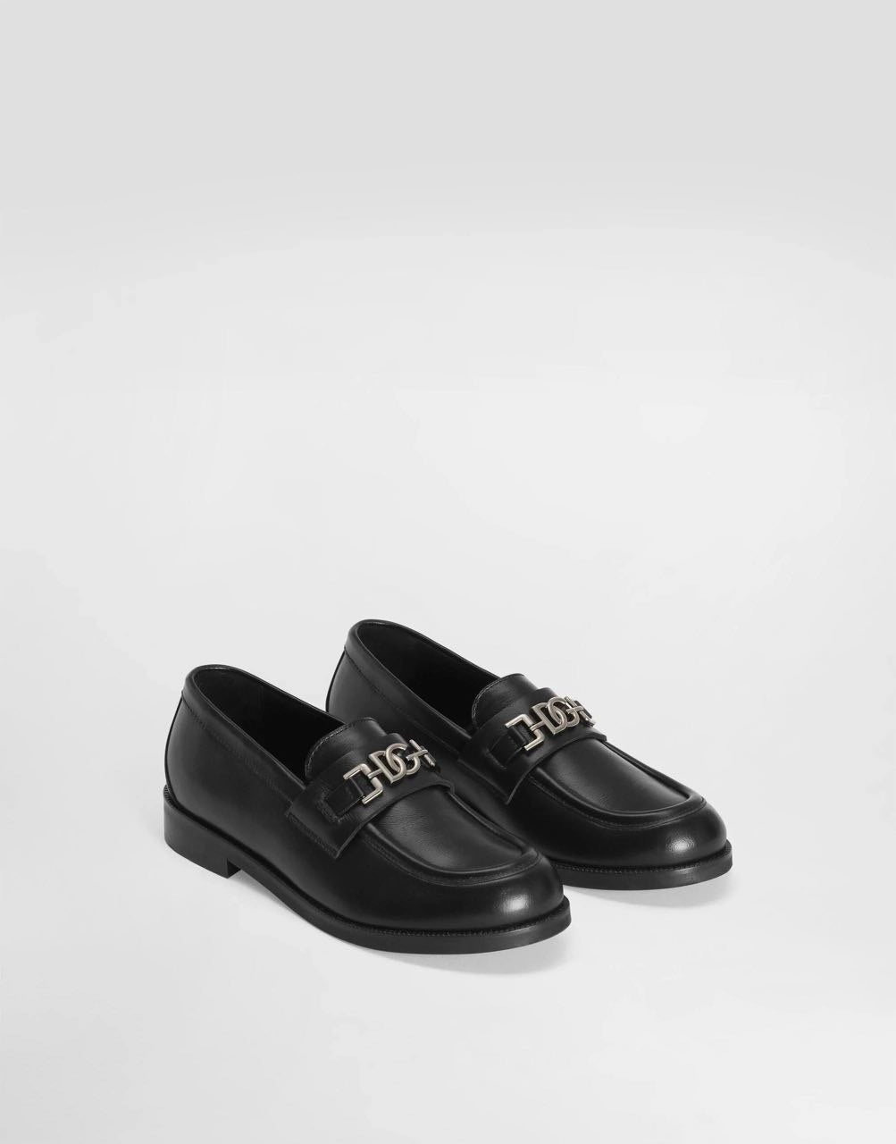MOCASSINS IN BLACK