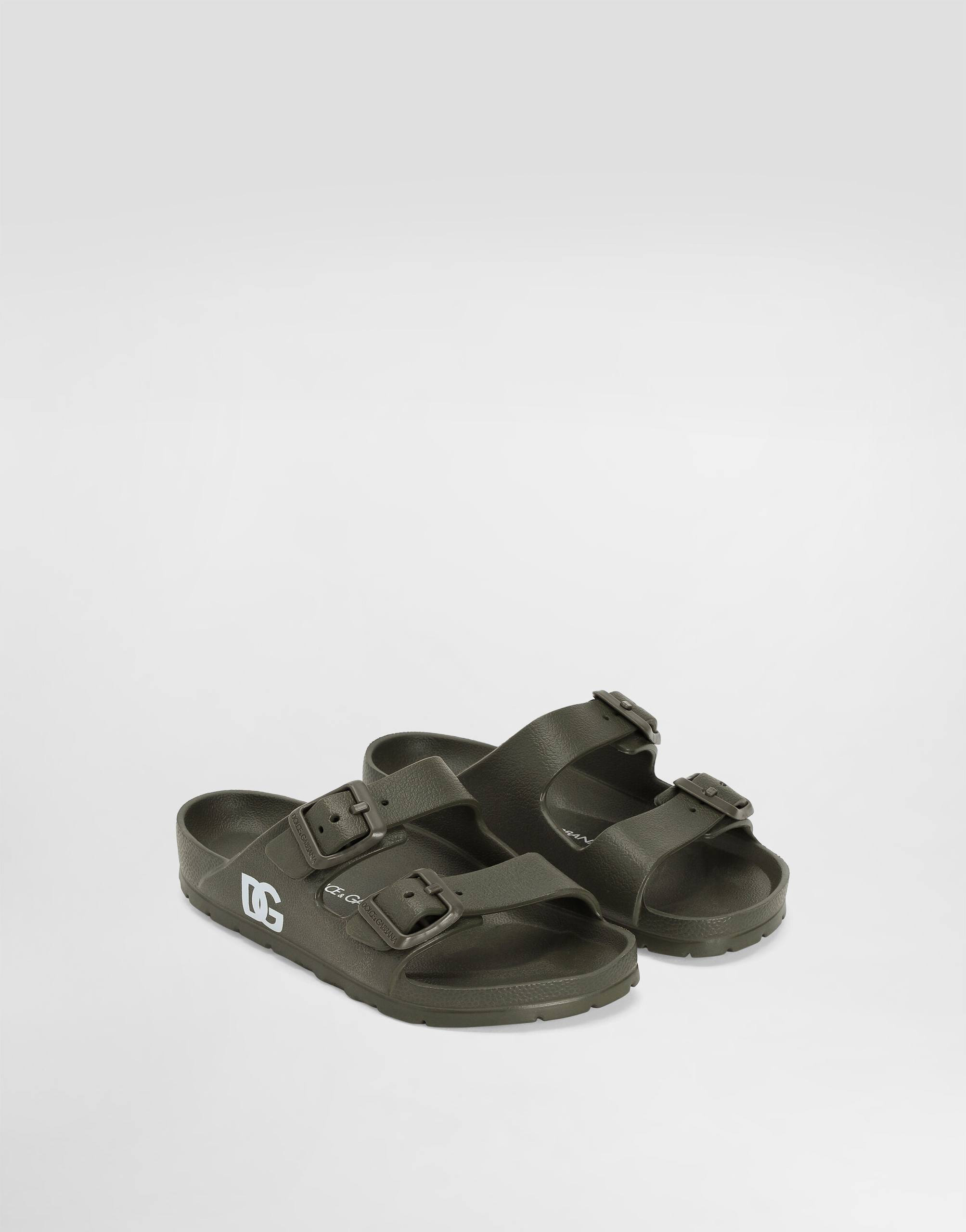 SLIDES IN MILITARY GREEN