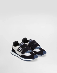 LOW-TOP SNEAKERS IN BLACK