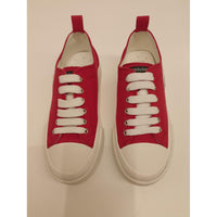 low lace sneaker in red