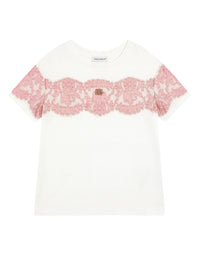 white t-shirt